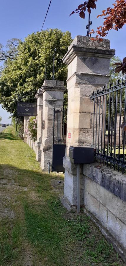 Maison Blanche Cherval Esterno foto